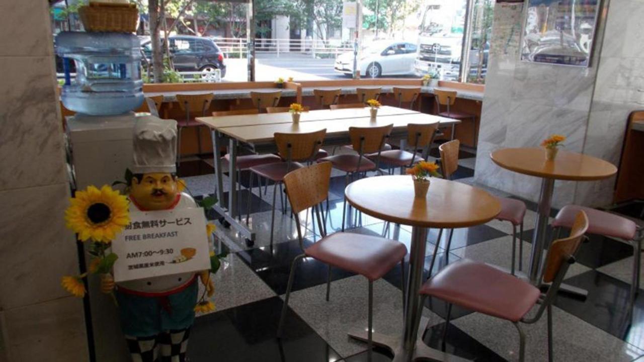 Toyoko Inn Tokyo Asakusa Senzoku Tsukuba Express 外观 照片